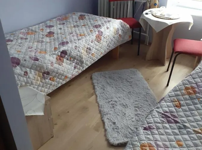 Homestay Pokoje Goscinne Pod Wiatrakiem Kiekrz