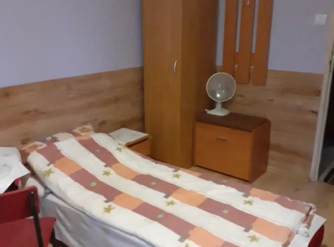 Pokoje Goscinne Pod Wiatrakiem Kiekrz